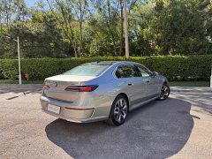 BMW i7 eDrive50L Luxury Enjoyment Package - ფოტო 5
