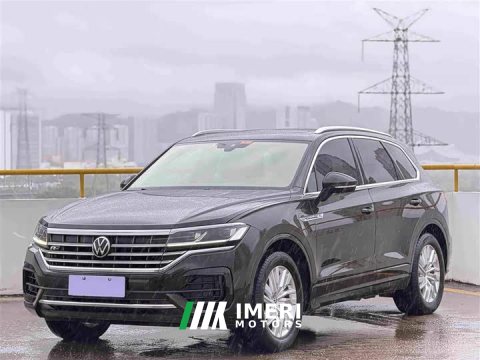 2021 Volkswagen Touareg 2.0TSI Ruishang Edition - ავტომობილი ჩინეთიდან