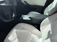 Tesla Model 3 2023 Rear-Wheel Drive - ფოტო 5