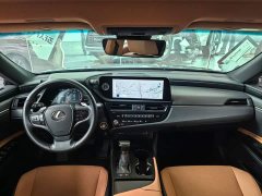 Lexus ES 200 Excellence Edition - ფოტო 7