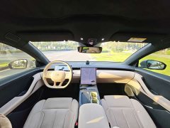 NIO ET5T 2025 75kWh Touring - ფოტო 10