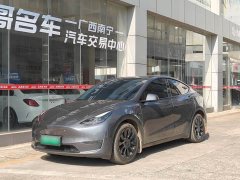 Tesla Model Y Long Range All-Wheel Drive - ფოტო 6
