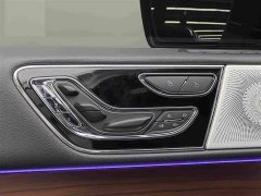 Lincoln Navigator 2022 3.5T Prestige Edition - ფოტო 18