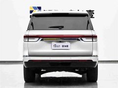 Lincoln Navigator 2022 3.5T Prestige Edition - ფოტო 5