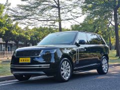 Land Rover Range Rover 3.0 L6 400PS Prestige Seven-Seat Extended Wheelbase - ფოტო 1