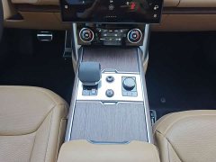 Land Rover Range Rover 3.0 L6 400PS Prestige Seven-Seat Extended Wheelbase - ფოტო 15