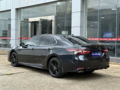 Toyota Camry 2.0S Knight Edition - ფოტო 4