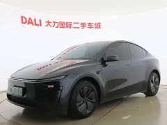 Tesla Model Y Rear-Wheel Drive - ფოტო 1