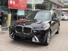 BMW X7 2023 xDrive40i Premier Luxury Package - ფოტო 1