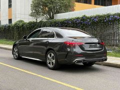 Mercedes-Benz C-Class C 200 L Sport Edition - ფოტო 3