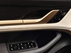 Porsche Taycan - ფოტო 12