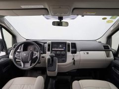 Toyota HIACE 2020 3.5L Middle East version - ფოტო 8