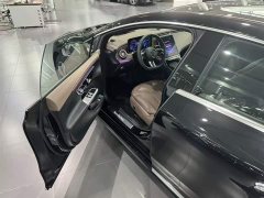 Mercedes-Benz EQE 500 4MATIC Luxury - ფოტო 13
