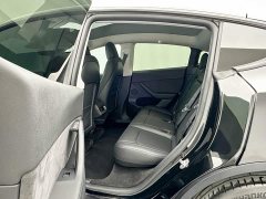 Tesla Model Y Long Range All-Wheel Drive - ფოტო 17