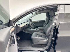 Tesla Model Y Long Range All-Wheel Drive - ფოტო 9