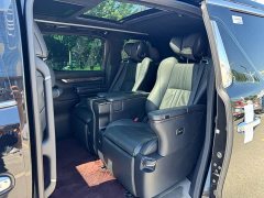 Toyota Vellfire Crown Twin Engine 2.5L HV Premium Edition - ფოტო 10