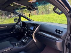 Toyota Vellfire Crown Twin Engine 2.5L HV Premium Edition - ფოტო 12