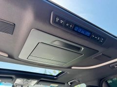 Toyota Vellfire Crown Twin Engine 2.5L HV Premium Edition - ფოტო 15