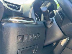 Toyota Vellfire Crown Twin Engine 2.5L HV Premium Edition - ფოტო 17