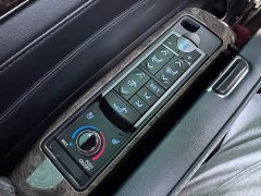 Toyota Vellfire Crown Twin Engine 2.5L HV Premium Edition - ფოტო 18