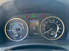Toyota Vellfire Crown Twin Engine 2.5L HV Premium Edition - ფოტო 4