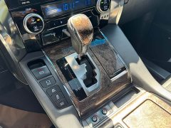 Toyota Vellfire Crown Twin Engine 2.5L HV Premium Edition - ფოტო 7