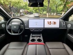 Li Auto L9 Max - ფოტო 9
