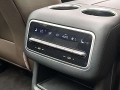 Li Auto Ideal L8 Air - ფოტო 11