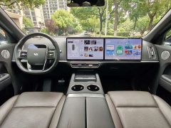 Li Auto Ideal L8 Air - ფოტო 9