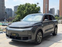 Li Auto L8 Pro - ფოტო 1