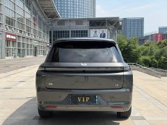 Li Auto L8 Pro - ფოტო 12