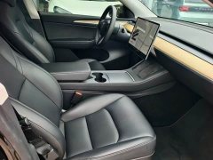 Tesla Model Y Standard Range RWD - ფოტო 9