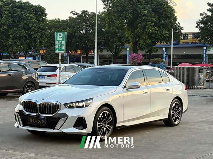 BMW 5 Series 530Li Premier M Sport Package