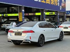 BMW 5 Series 530Li Premier M Sport Package - ფოტო 18
