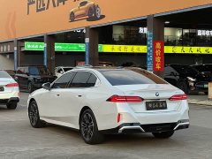 BMW 5 Series 530Li Premier M Sport Package - ფოტო 20