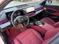 BMW 5 Series 525Li M Sport Package - ფოტო 5