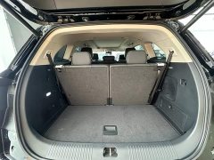 FAW Red Flag HS7 PHEV 2.0T PHEV AWD Flagship Comfort 7-Seater - ფოტო 17
