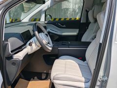 Voyah Avatr Dream Car PHEV AWD Flagship Qiankun Edition - ფოტო 15