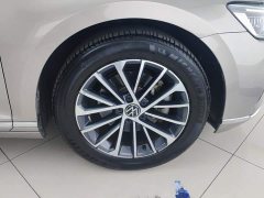 Volkswagen Magotan 2020 330TSI DSG Luxury - ფოტო 6