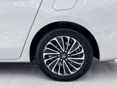 Buick GL8 New Energy Lusang Respect Edition - ფოტო 20