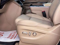 Buick GL8 New Energy Lusang Respect Edition - ფოტო 5