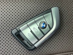 BMW 5 Series 530Li Leading Edition Luxury Package - ფოტო 15