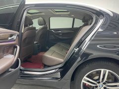 BMW 5 Series 530Li Leading Edition Luxury Package - ფოტო 17
