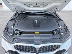 BMW i5 2024 eDrive 35L Premium M Sport Package - ფოტო 8