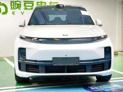 Li Auto L7 MAX - ფოტო 4