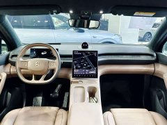 NIO ES6 75kWh - ფოტო 13