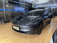 Tesla Model 3 2023 Rear-Wheel Drive - ფოტო 1