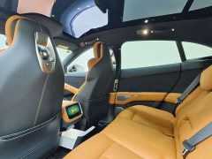Xiaomi YU7 Four-Wheel Drive Max Edition - ფოტო 13