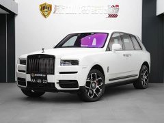 Rolls-Royce Cullinan Black Badge - ფოტო 1