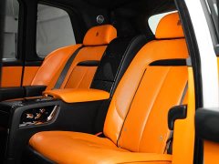 Rolls-Royce Cullinan Black Badge - ფოტო 12